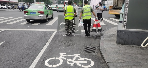 如何选择优质的道路划线施工厂家