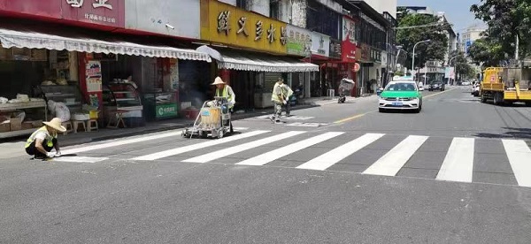 东风路（陵园路菜市后门）标线改造