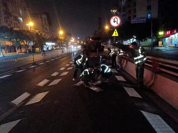道路交通标线减速丘标线施工方法—鸿安睿标线